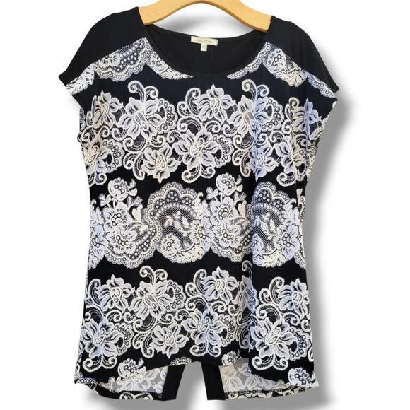 Ava James women's white floral contrasted black blouse  - medium - Picture 1 of 7